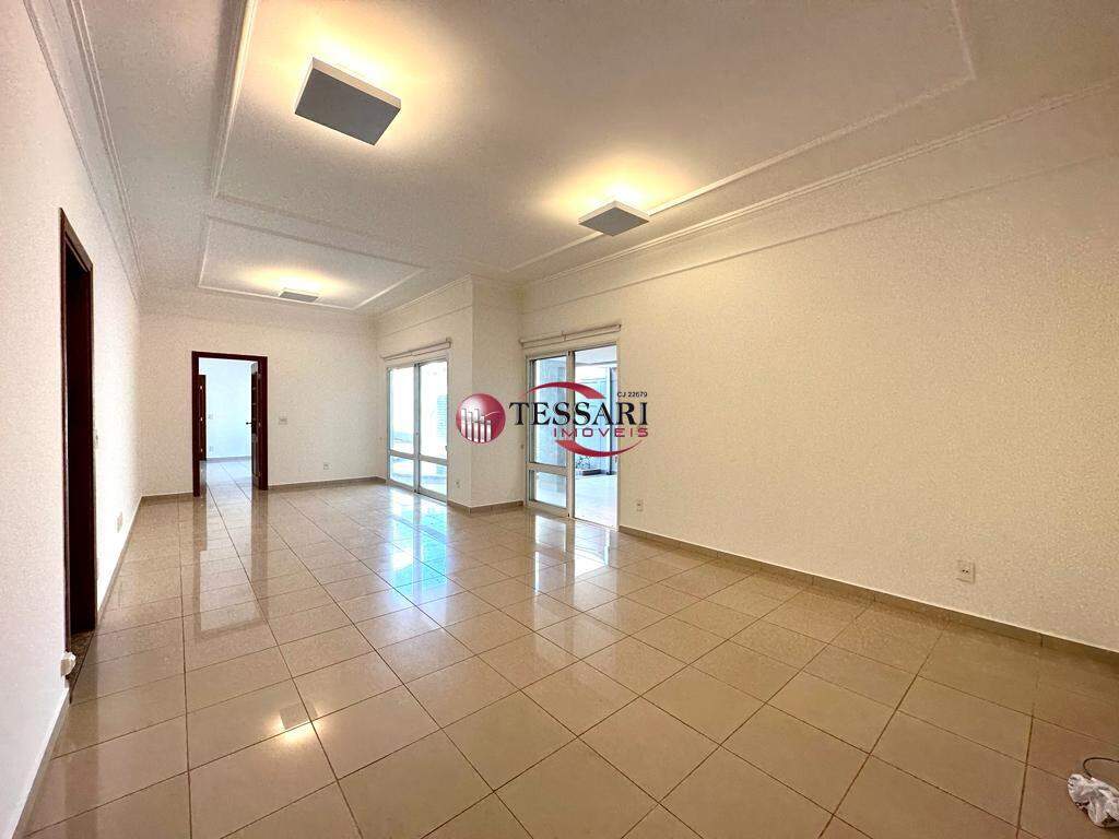 Casa de Condomínio com 3 quartos à venda, 238m² — foto 4 de 25