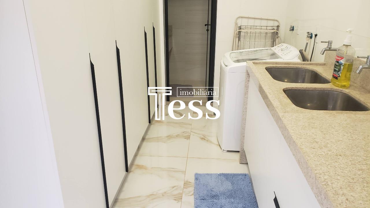 Casa de Condomínio com 4 quartos para aluguel, 500m² — foto 15 de 31