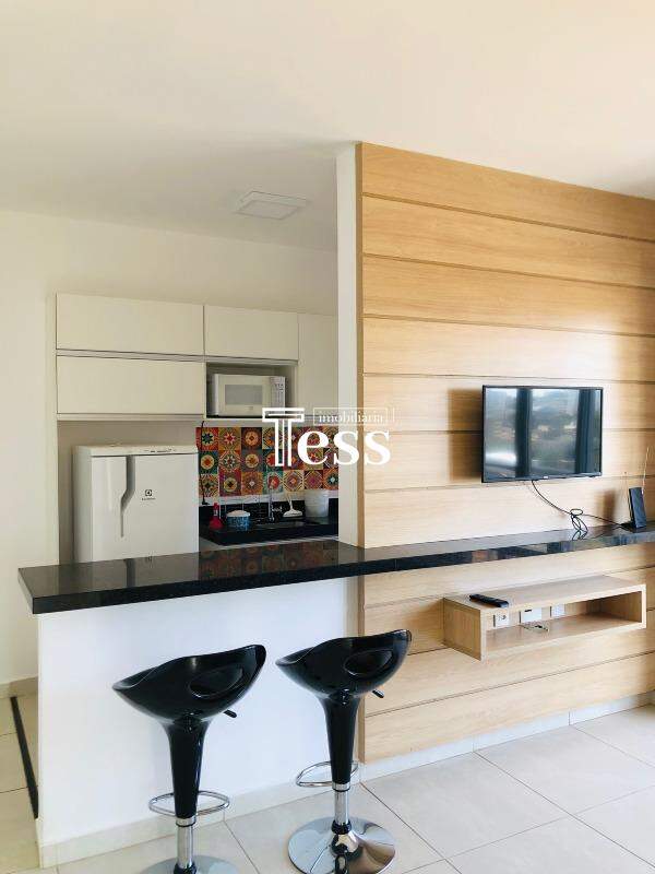 Apartamento com 1 quarto para aluguel, 43m² — foto 2 de 17
