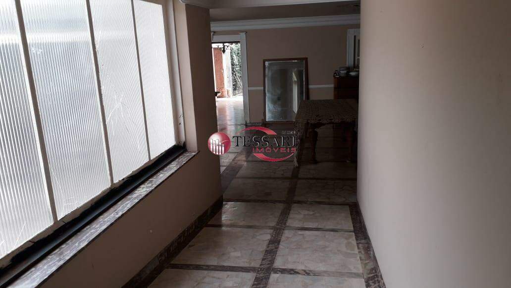 Imóvel Comercial à venda, 450m² — foto 2 de 9