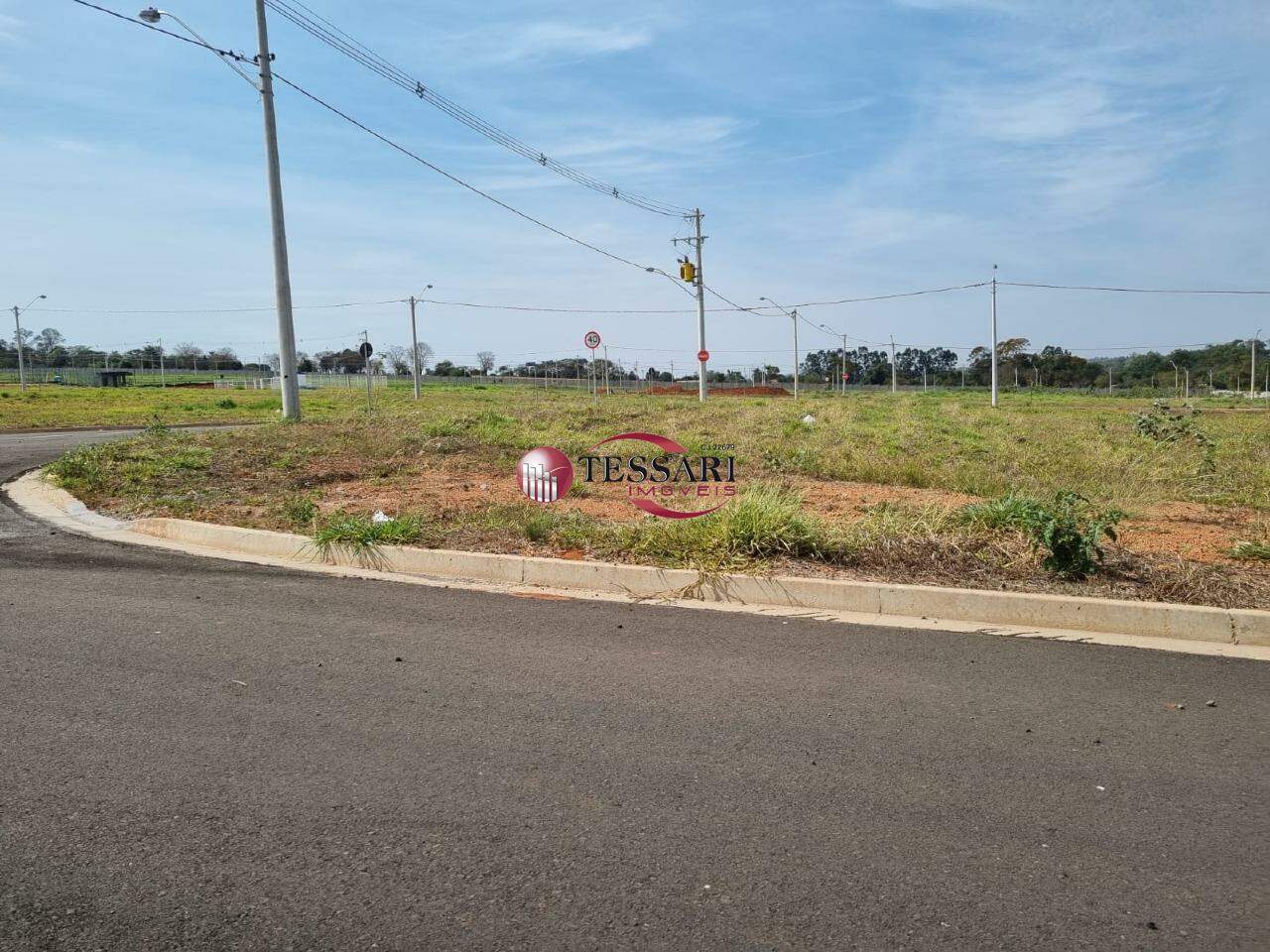 Terreno / Lote / Condomínio à venda, 307m² — foto 4 de 6