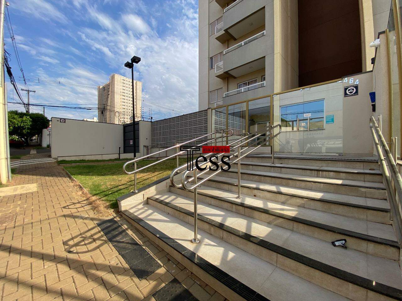 Apartamento com 1 quarto para aluguel, 48m² — foto 2 de 19