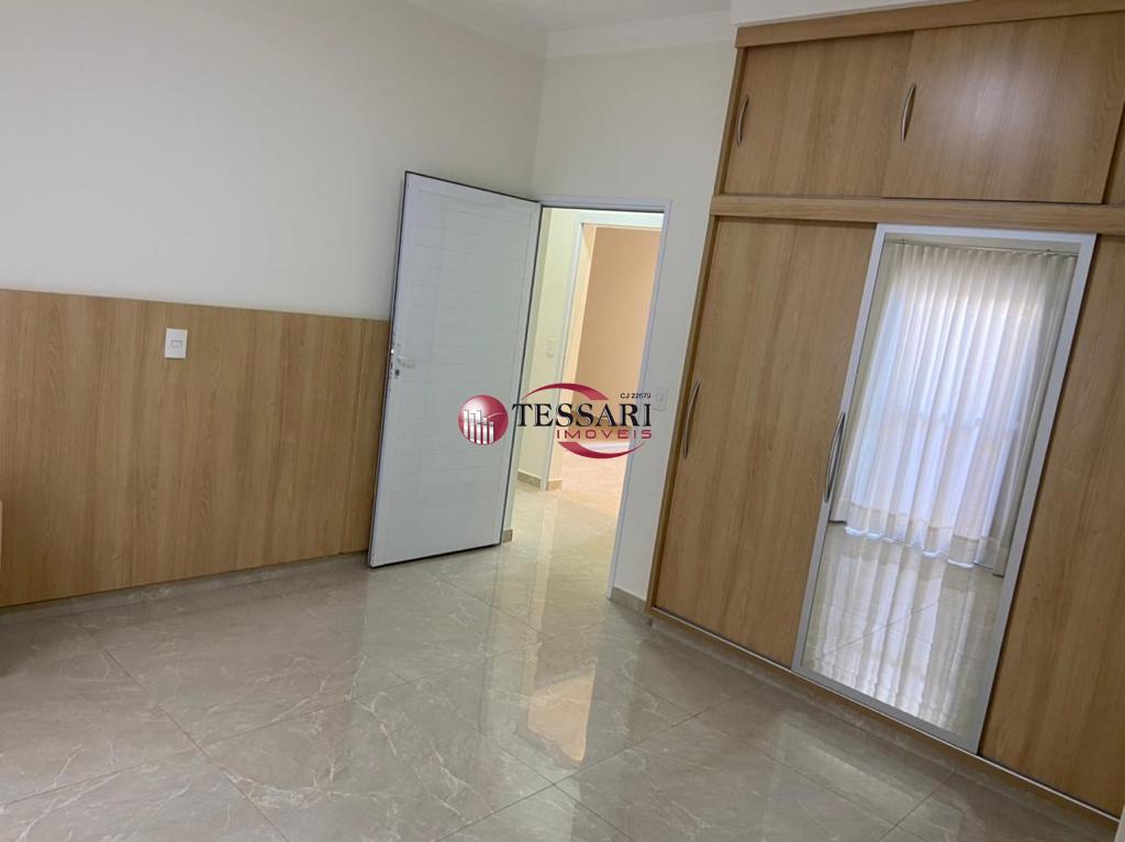 Casa de Condomínio com 3 quartos à venda, 300m² — foto 14 de 18