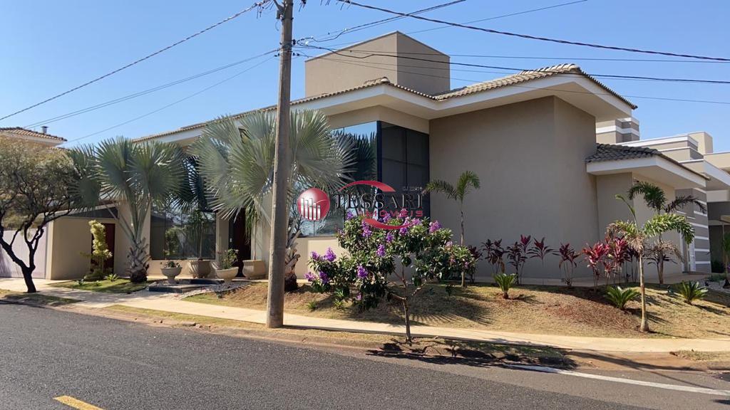 Casa de Condomínio com 3 quartos à venda, 300m² — foto 1 de 18