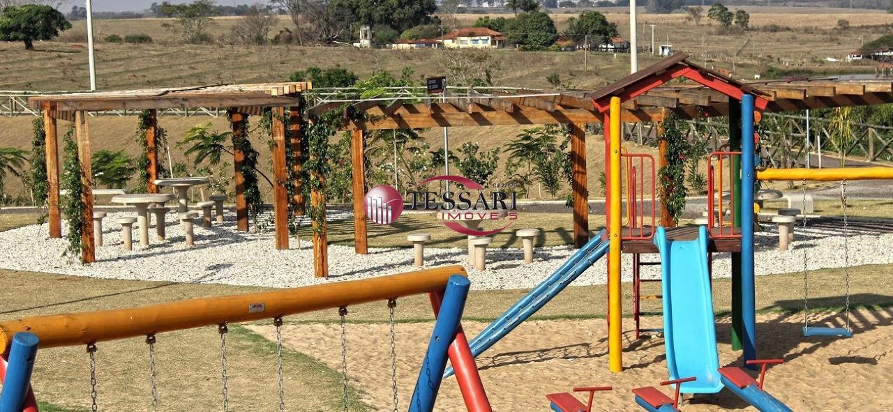 Terreno / Lote / Condomínio à venda, 160m² — foto 5 de 6