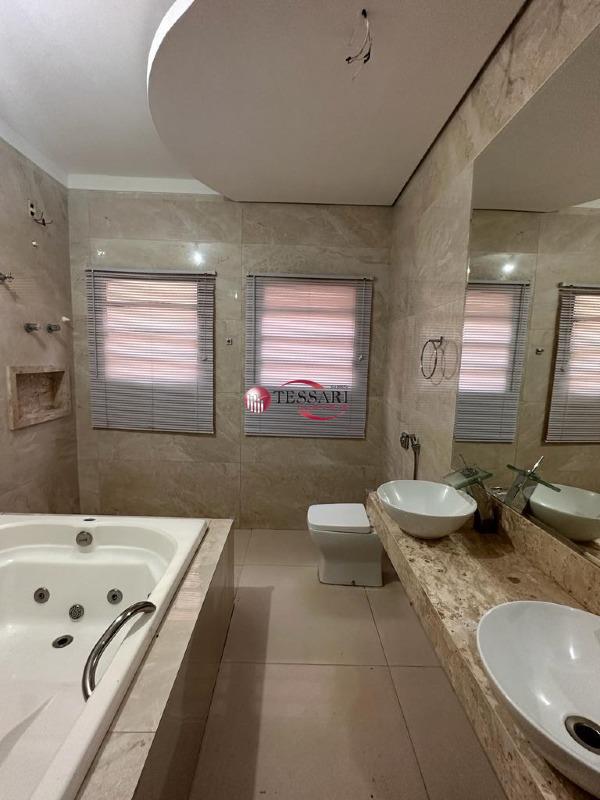 Casa com 3 quartos à venda, 140m² — foto 11 de 29