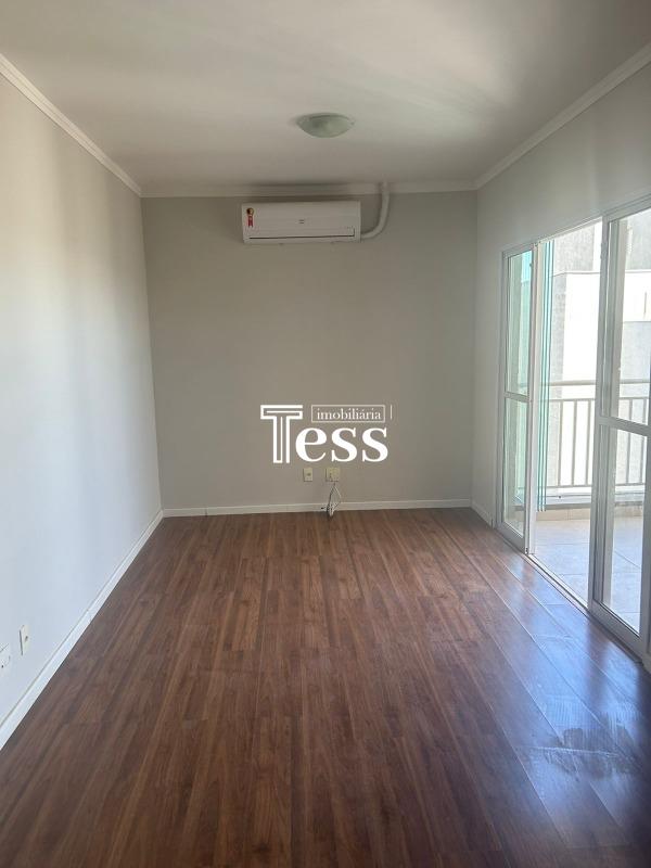 Apartamento com 3 quartos à venda, 142m² — foto 2 de 25