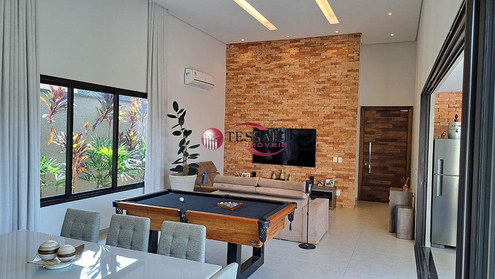 Casa de Condomínio com 3 quartos à venda, 200m² — foto 3 de 27