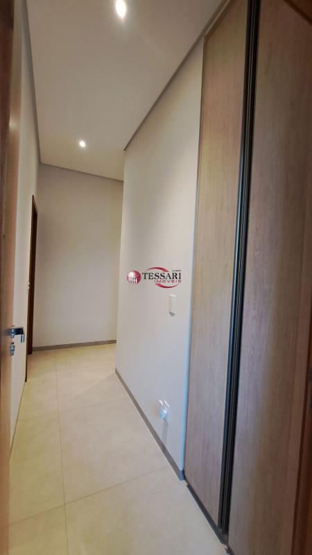 Casa de Condomínio com 3 quartos à venda, 200m² — foto 23 de 27