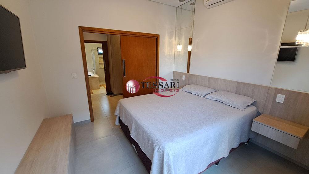 Casa de Condomínio com 3 quartos à venda, 200m² — foto 21 de 27
