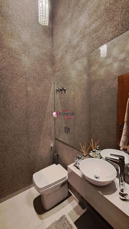 Casa de Condomínio com 3 quartos à venda, 200m² — foto 25 de 27