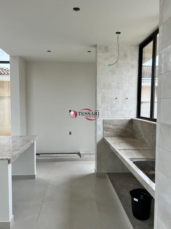 Casa de Condomínio com 3 quartos à venda, 249m² — foto 9 de 30