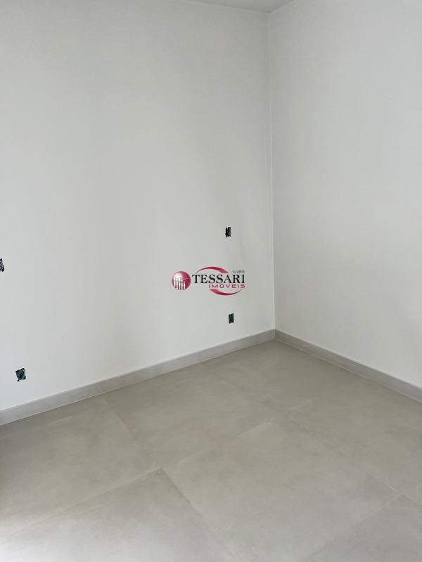 Casa de Condomínio com 3 quartos à venda, 249m² — foto 18 de 30