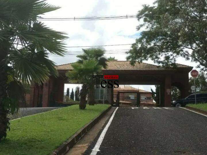 Casa de Condomínio com 3 quartos para aluguel, 212m² — foto 27 de 27