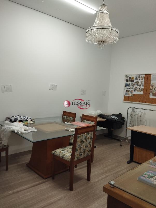 Loja / Salão / Ponto Comercial para aluguel, 208m² — foto 9 de 20