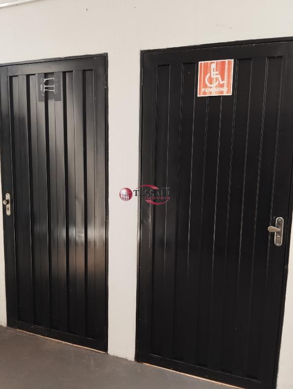 Loja / Salão / Ponto Comercial para aluguel, 418m² — foto 12 de 13