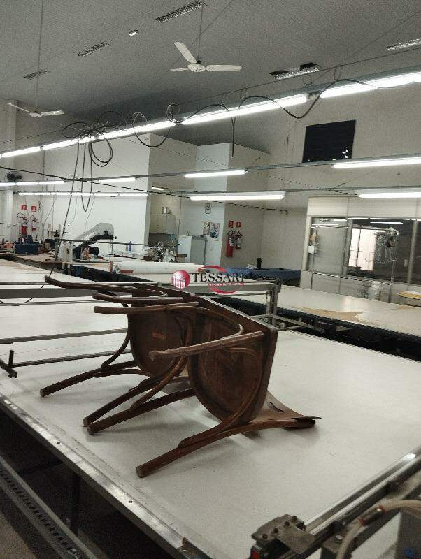 Loja / Salão / Ponto Comercial para aluguel, 418m² — foto 3 de 13