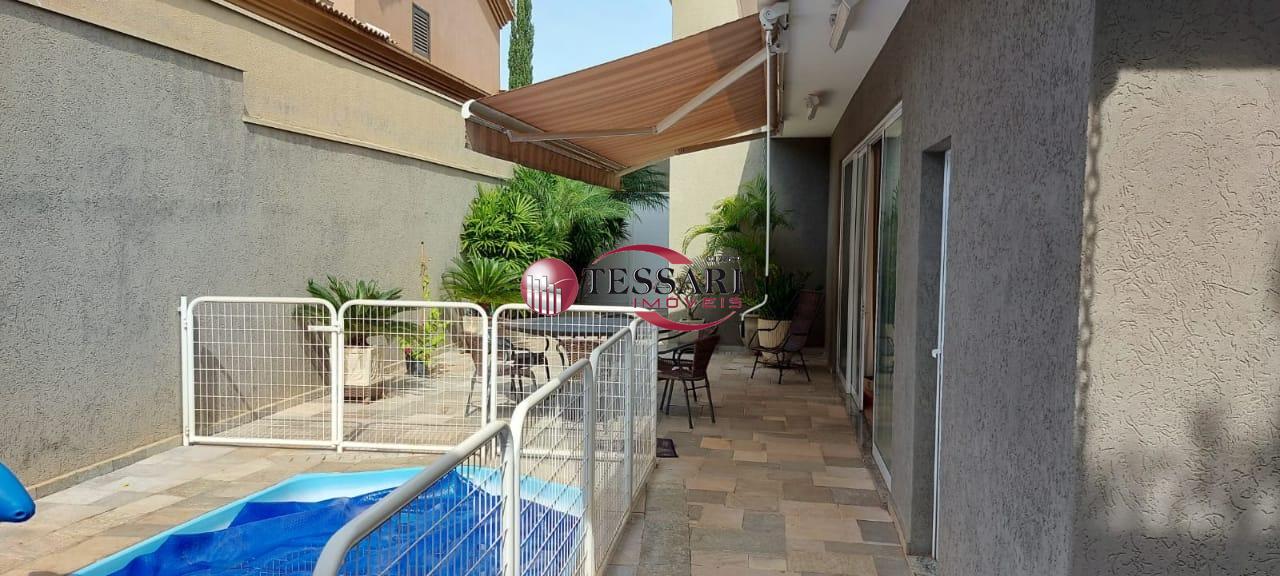 Casa de Condomínio com 4 quartos à venda, 360m² — foto 13 de 17