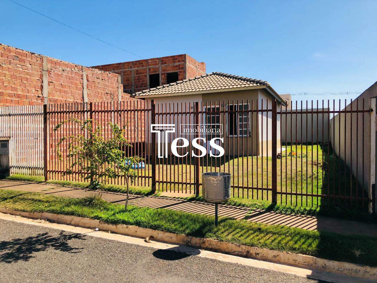 Casa com 2 quartos à venda, 44m² — foto 1 de 4