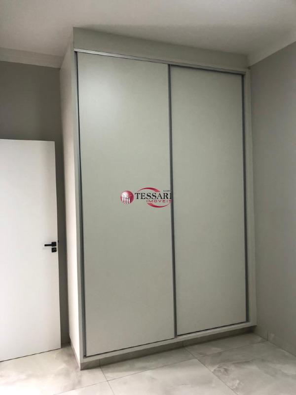 Casa com 3 quartos à venda, 112m² — foto 9 de 17