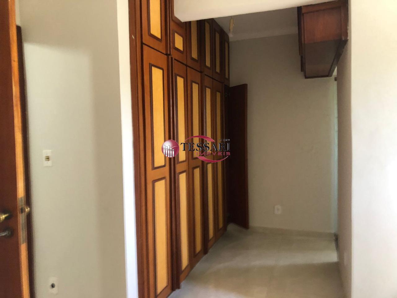 Apartamento com 3 quartos à venda, 136m² — foto 8 de 20