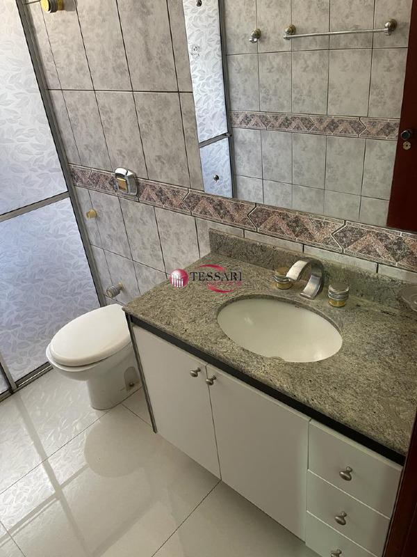 Casa de Condomínio com 3 quartos para aluguel, 350m² — foto 14 de 25