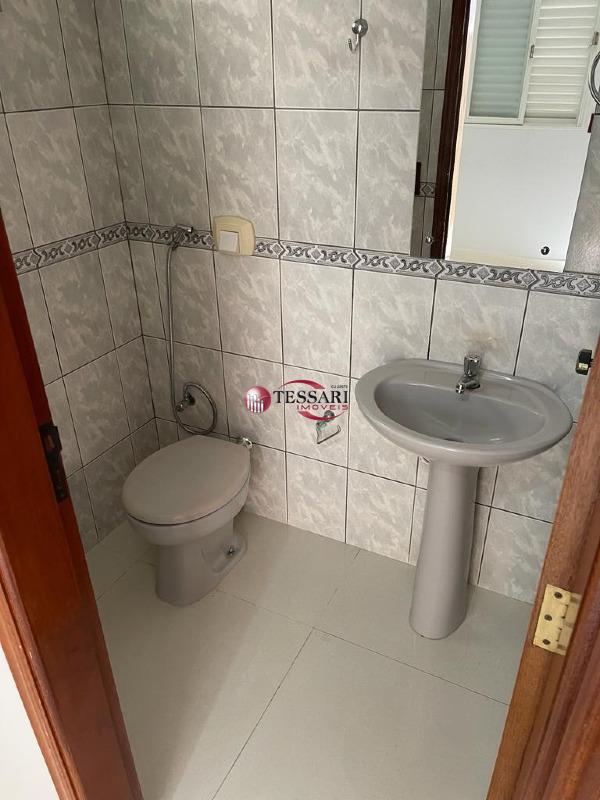 Casa de Condomínio com 3 quartos para aluguel, 350m² — foto 21 de 25