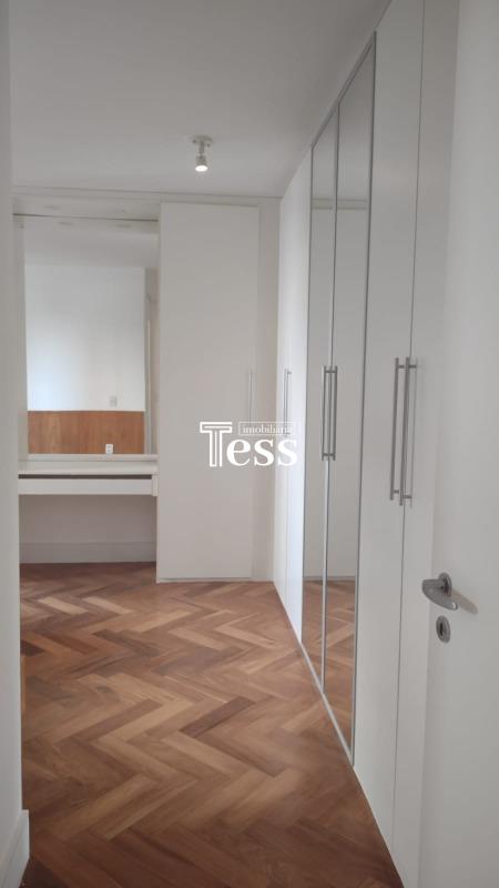 Apartamento com 3 quartos à venda, 136m² — foto 9 de 16