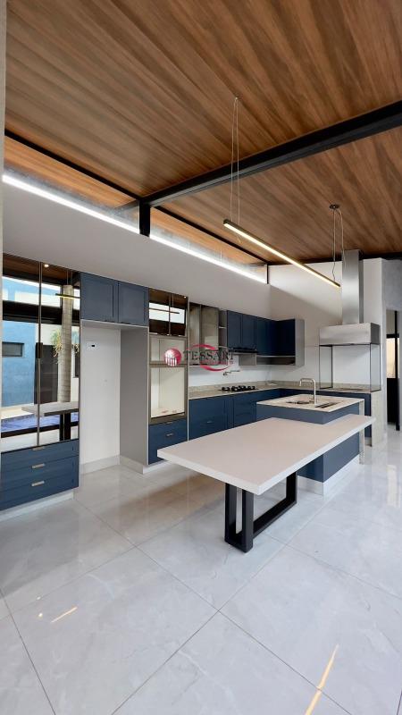 Casa de Condomínio com 3 quartos à venda, 167m² — foto 5 de 14
