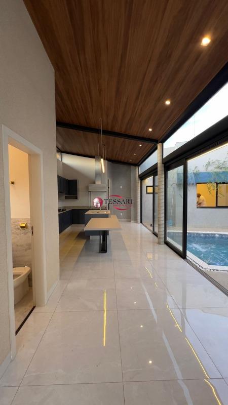 Casa de Condomínio com 3 quartos à venda, 167m² — foto 4 de 14