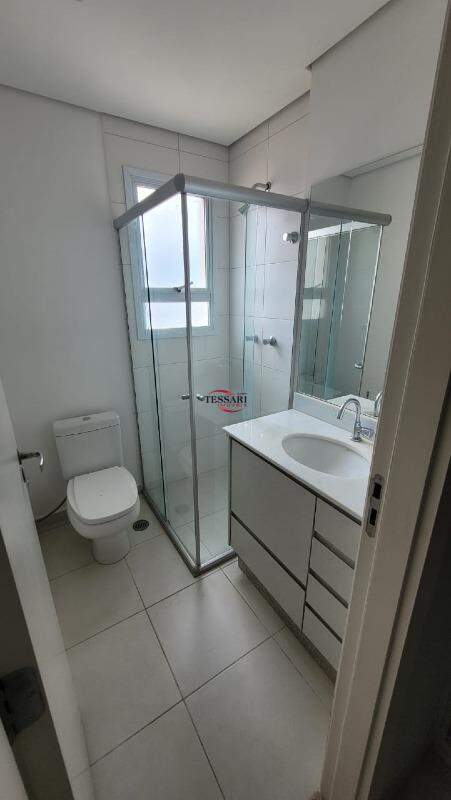 Apartamento com 3 quartos para aluguel, 105m² — foto 19 de 20