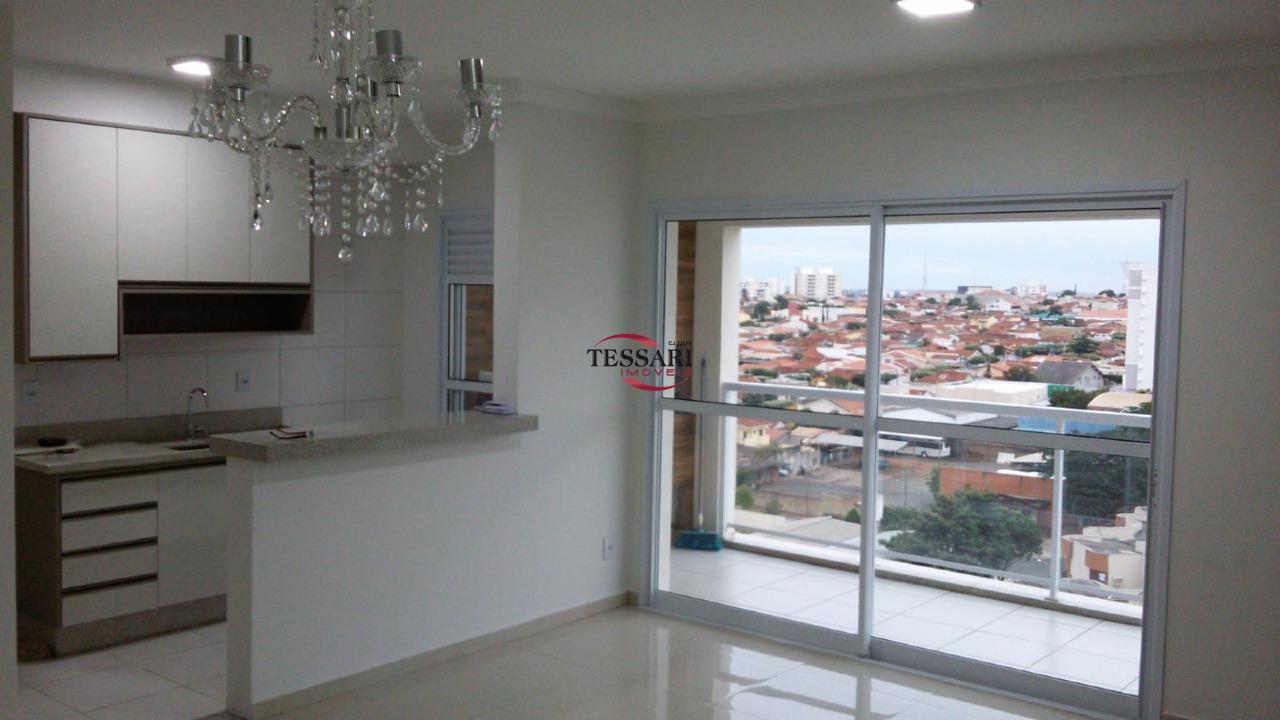 Apartamento com 3 quartos para aluguel, 105m² — foto 6 de 20