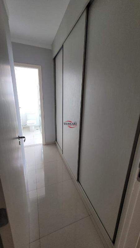 Apartamento com 3 quartos para aluguel, 105m² — foto 17 de 20