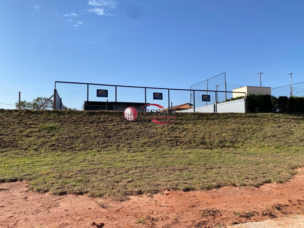 Loja / Salão / Ponto Comercial à venda, 250m² — foto 6 de 8