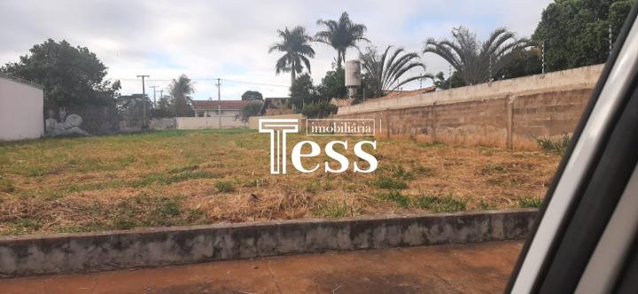 Terreno / Lote / Condomínio à venda, 850m² — foto 4 de 4