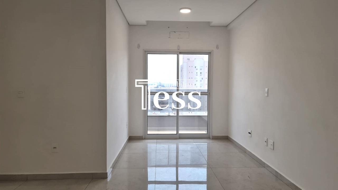 Apartamento com 3 quartos para aluguel, 80m² — foto 4 de 29