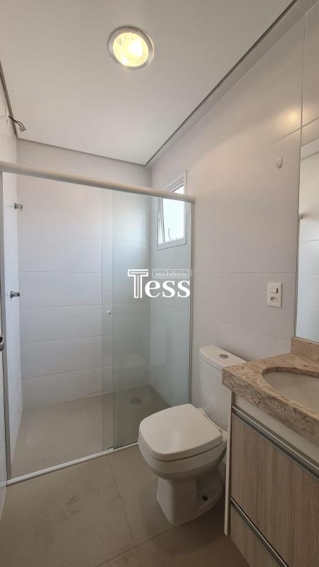 Apartamento com 3 quartos para aluguel, 80m² — foto 21 de 29