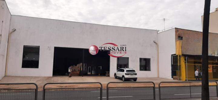Loja / Salão / Ponto Comercial  para aluguel, 519m² — foto 1 de 7