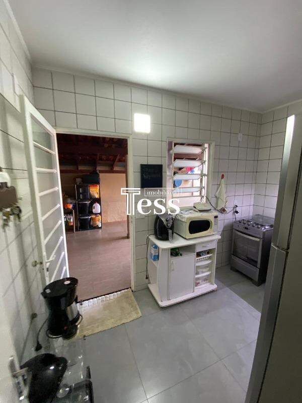 Casa com 3 quartos à venda, 320m² — foto 6 de 20