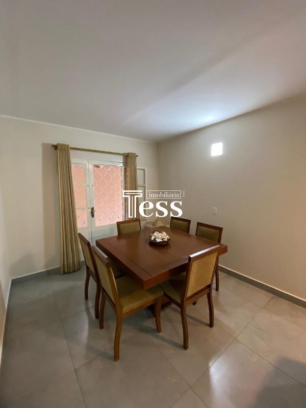 Casa com 3 quartos à venda, 320m² — foto 4 de 20