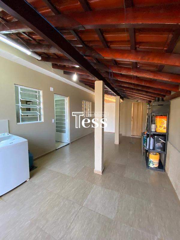 Casa com 3 quartos à venda, 320m² — foto 13 de 20