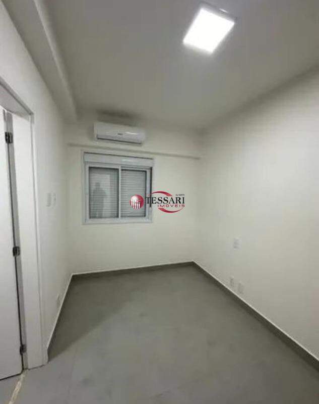 Apartamento com 2 quartos para aluguel, 63m² — foto 12 de 20
