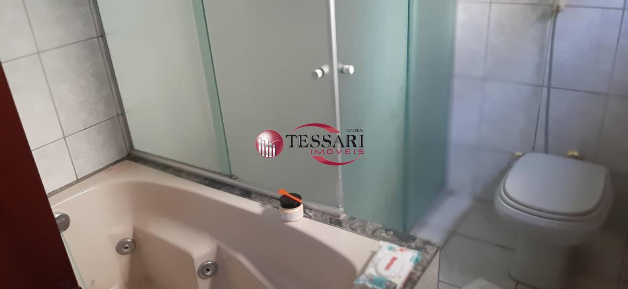 Casa com 4 quartos à venda, 450m² — foto 19 de 26