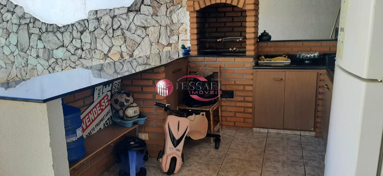 Casa com 4 quartos à venda, 450m² — foto 23 de 26