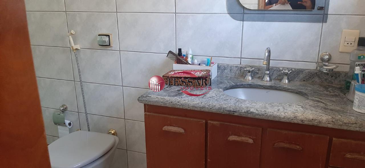 Casa com 4 quartos à venda, 450m² — foto 11 de 26