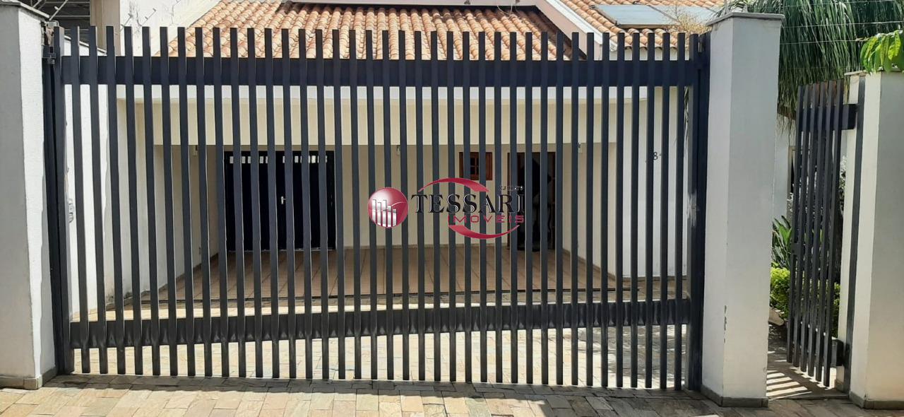 Casa com 4 quartos à venda, 450m² — foto 1 de 26