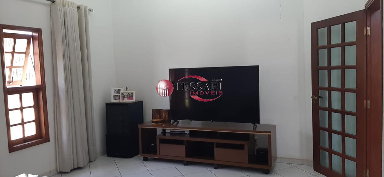 Casa com 4 quartos à venda, 450m² — foto 4 de 26