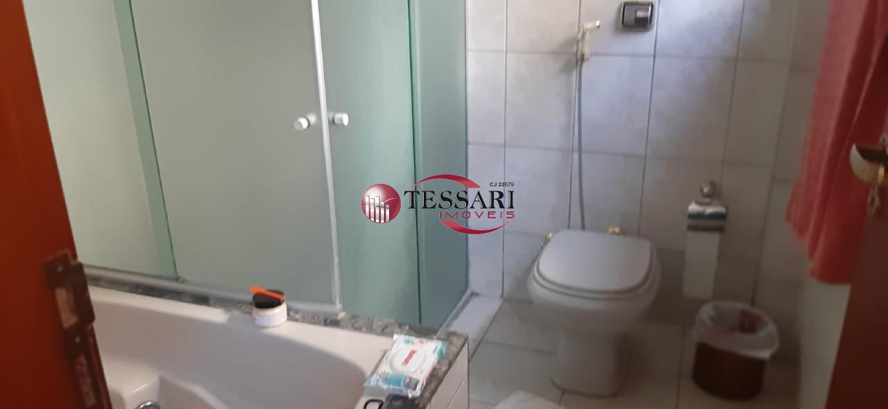 Casa com 4 quartos à venda, 450m² — foto 21 de 26
