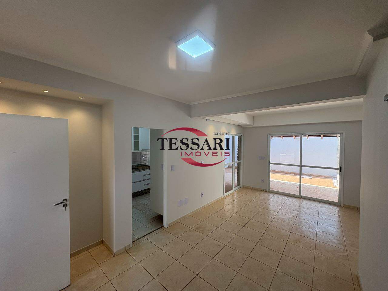 Casa de Condomínio com 3 quartos à venda, 130m² — foto 2 de 29