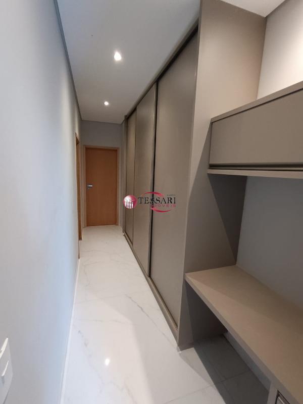 Casa de Condomínio com 3 quartos à venda, 195m² — foto 11 de 27